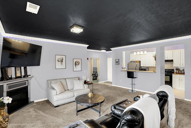 5003 Amber Creek Place U 207, Indianapolis, IN 46237