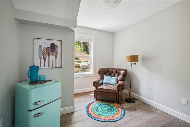54 Richards Road, South Hero, VT 05486