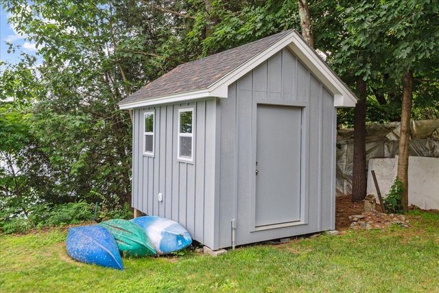 54 Richards Road, South Hero, VT 05486