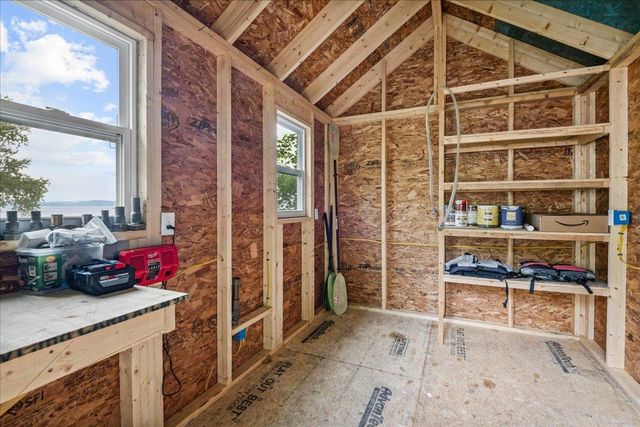 54 Richards Road, South Hero, VT 05486