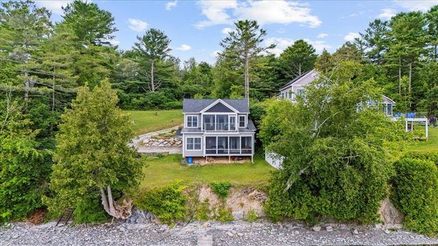 54 Richards Road, South Hero, VT 05486