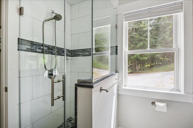 54 Richards Road, South Hero, VT 05486
