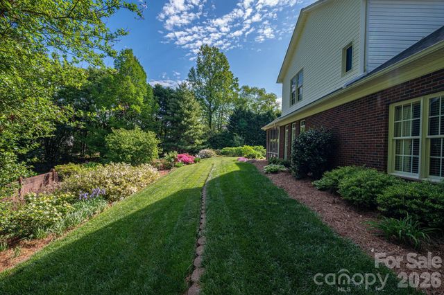1634 Elkhart Circle 31, Gastonia, NC 28054