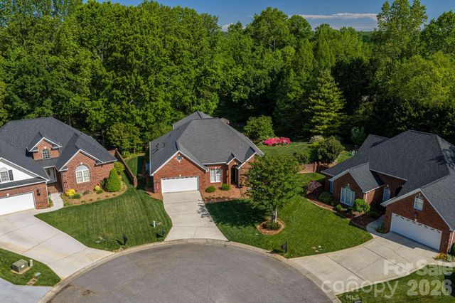 1634 Elkhart Circle 31, Gastonia, NC 28054