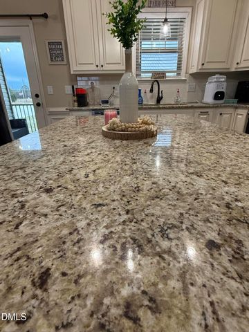 41 Clipper Lane, Smithfield, NC 27577