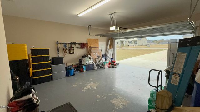 41 Clipper Lane, Smithfield, NC 27577