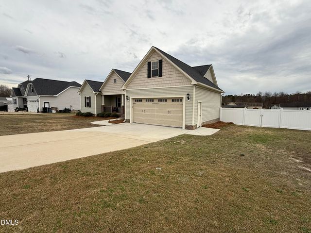 41 Clipper Lane, Smithfield, NC 27577