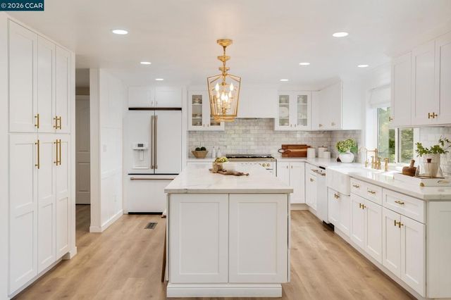 484 El Pintado Rd, Danville, CA 94526