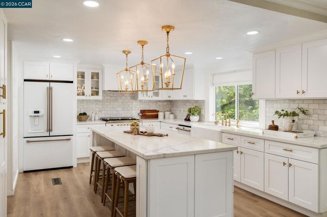 484 El Pintado Rd, Danville, CA 94526