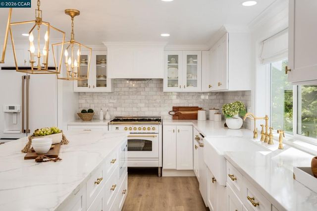 484 El Pintado Rd, Danville, CA 94526