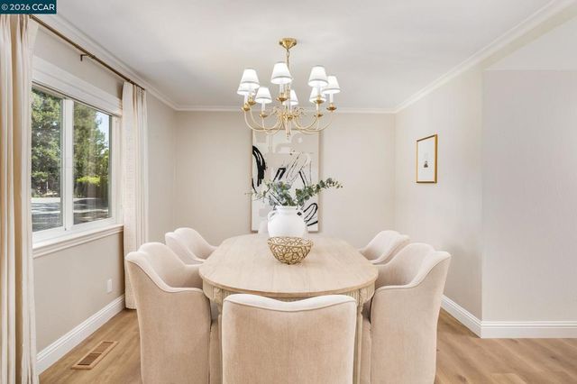 484 El Pintado Rd, Danville, CA 94526