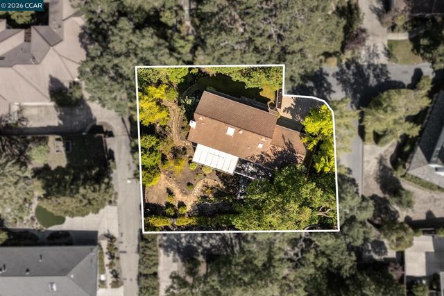 484 El Pintado Rd, Danville, CA 94526