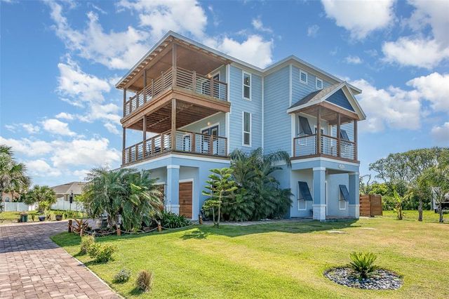 22 MAHOE DRIVE N, Palm Coast, FL 32137