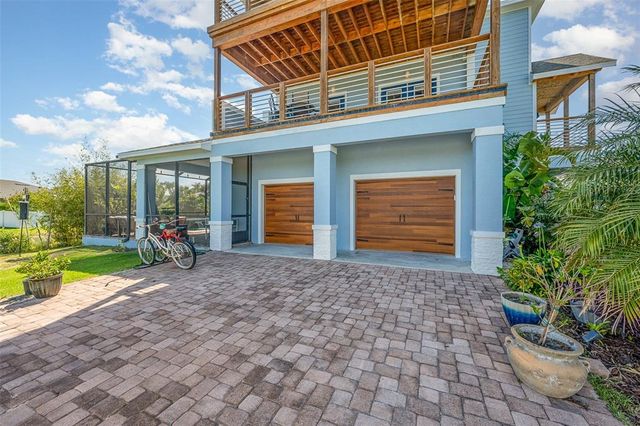 22 MAHOE DRIVE N, Palm Coast, FL 32137