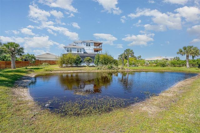 22 MAHOE DRIVE N, Palm Coast, FL 32137