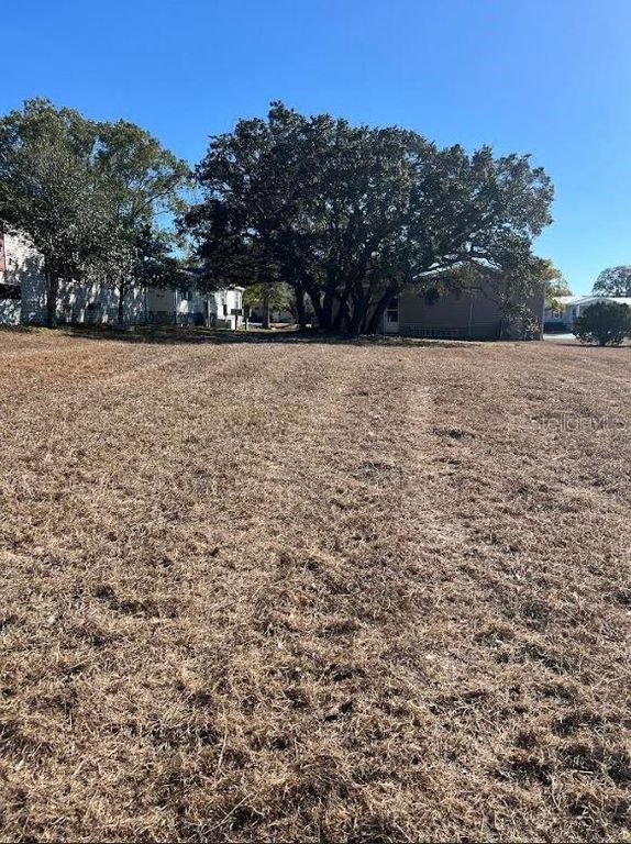 16059 N BROOKRIDGE BOULEVARD, Brooksville, FL 34613