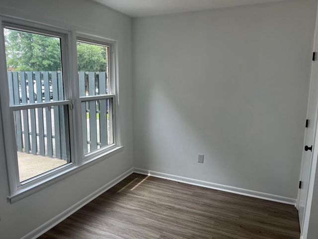 1 S Anderson Avenue B, Charleston, SC 29412