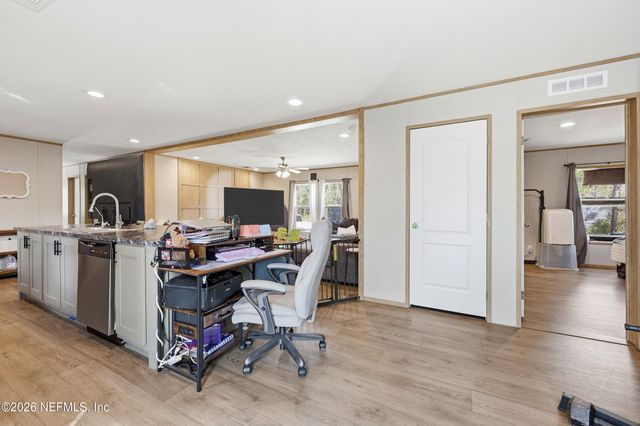 10555 YEAGER Avenue, Hastings, FL 32145