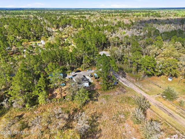 10555 YEAGER Avenue, Hastings, FL 32145