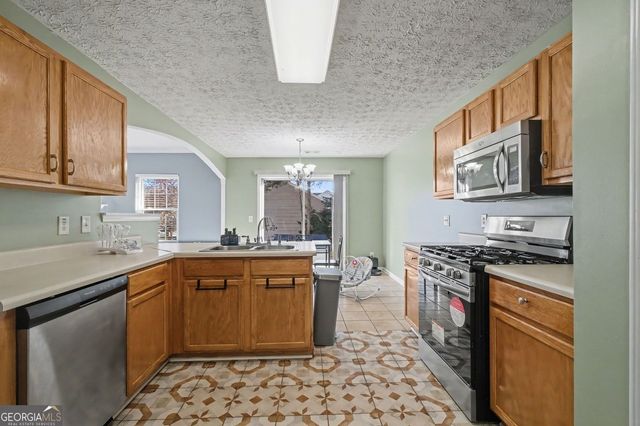 151 Ilex Drive, Canton, GA 30114