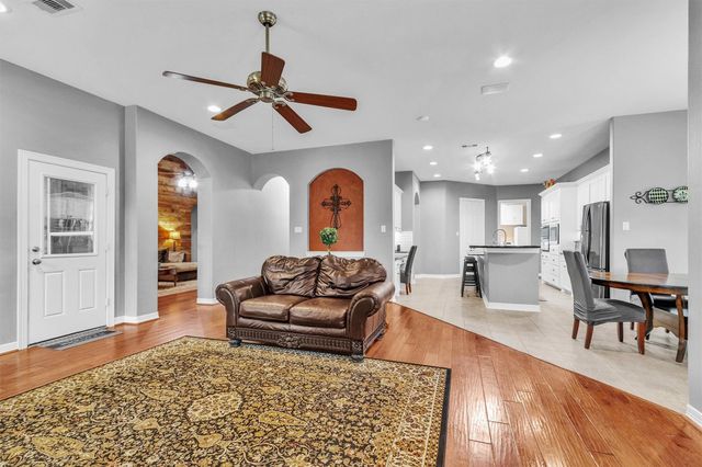 19110 Timberlake Woods Lane, Tomball, TX 77377