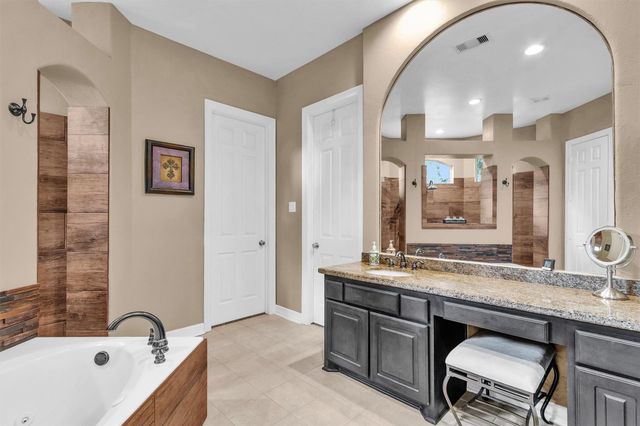 19110 Timberlake Woods Lane, Tomball, TX 77377
