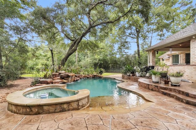 19110 Timberlake Woods Lane, Tomball, TX 77377