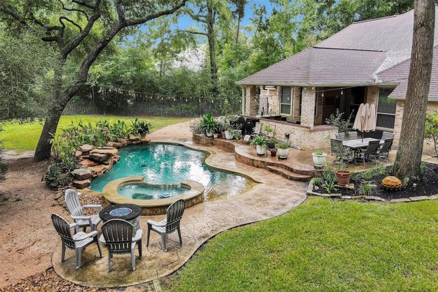 19110 Timberlake Woods Lane, Tomball, TX 77377