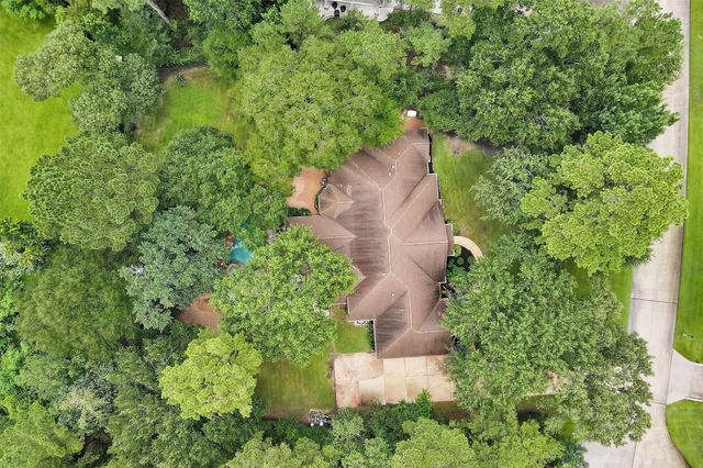 19110 Timberlake Woods Lane, Tomball, TX 77377