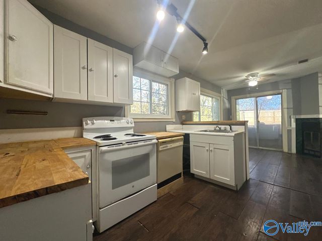 1155 Old Monrovia Road NW 8D, Huntsville, AL 35806