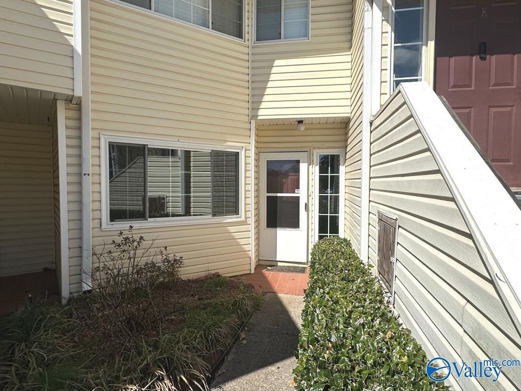 1155 Old Monrovia Road NW 8D, Huntsville, AL 35806