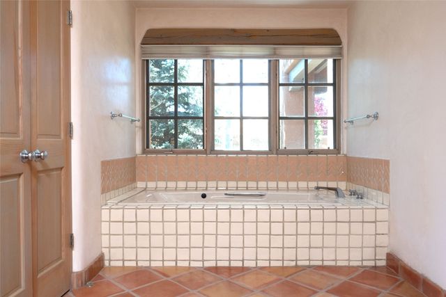 3101 Old Pecos Trail 802, Santa Fe, NM 87505