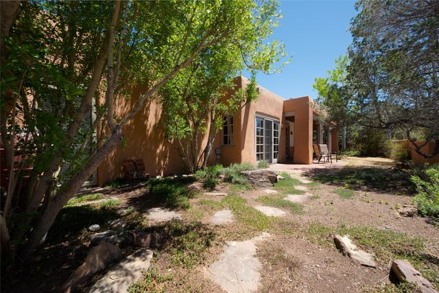 3101 Old Pecos Trail 802, Santa Fe, NM 87505