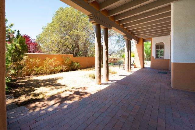 3101 Old Pecos Trail 802, Santa Fe, NM 87505