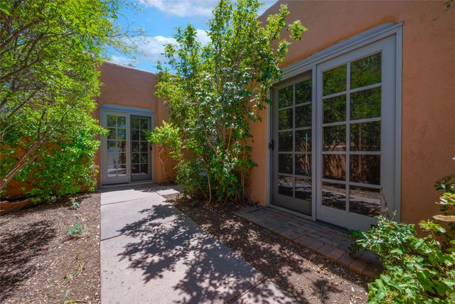 3101 Old Pecos Trail 802, Santa Fe, NM 87505