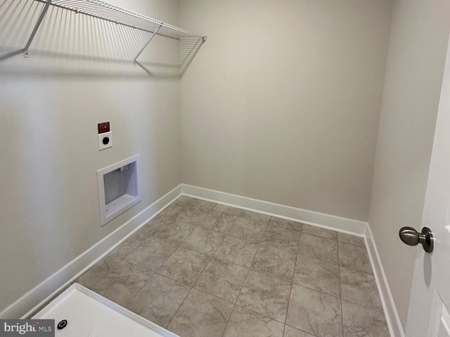 5336 NEWPORT CIR, White Plains, MD 20695