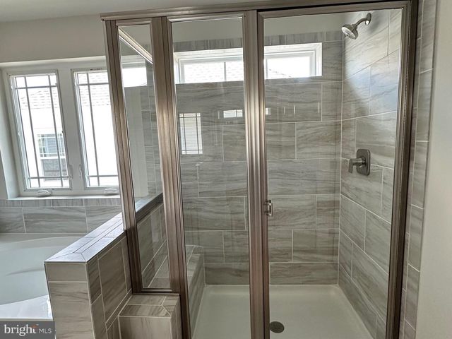 5336 NEWPORT CIR, White Plains, MD 20695