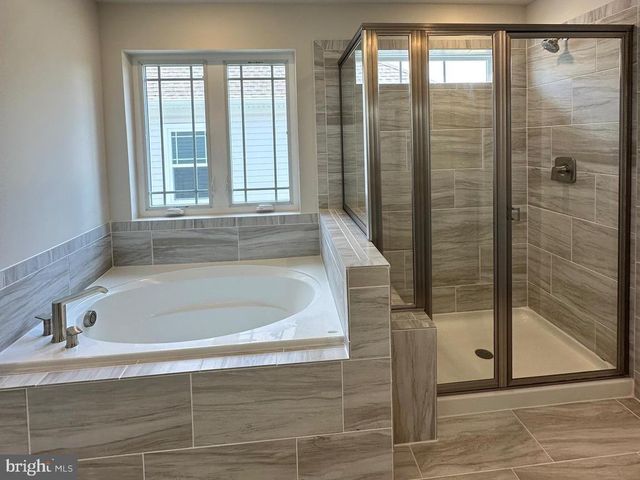 5336 NEWPORT CIR, White Plains, MD 20695