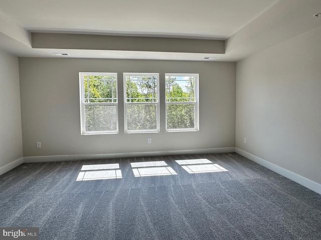 5336 NEWPORT CIR, White Plains, MD 20695