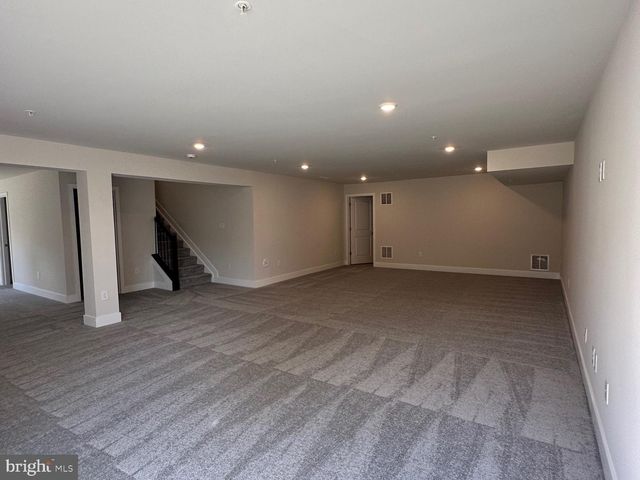 5336 NEWPORT CIR, White Plains, MD 20695