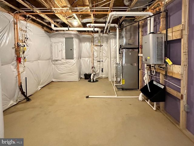 5336 NEWPORT CIR, White Plains, MD 20695