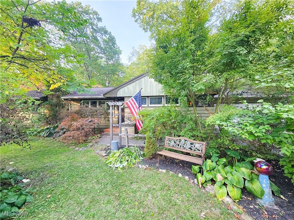 8445 Stuhldreher Street NW, Massillon, OH 44646