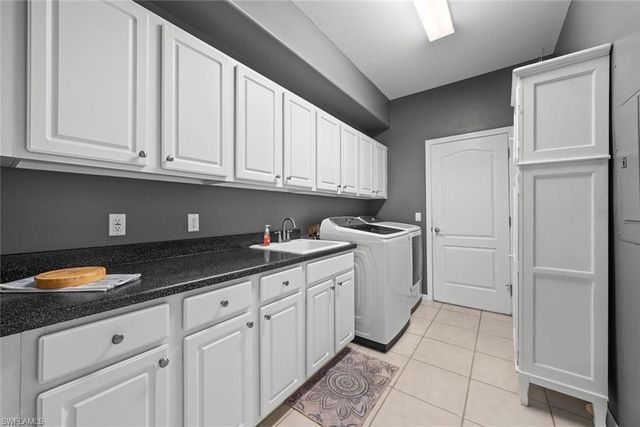 8951 Abbotsford TER, Fort Myers, FL 33912