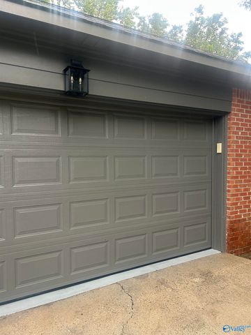 1813 Kathy Lane Court SW, Decatur, AL 35603