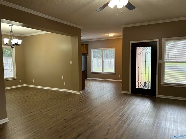 1813 Kathy Lane Court SW, Decatur, AL 35603