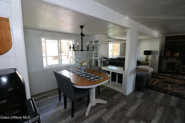 1280 W Iron Horse Circle, Post Falls, ID 83854