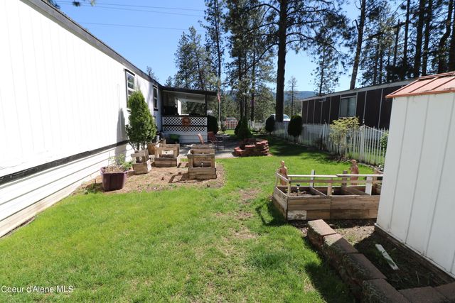1280 W Iron Horse Circle, Post Falls, ID 83854