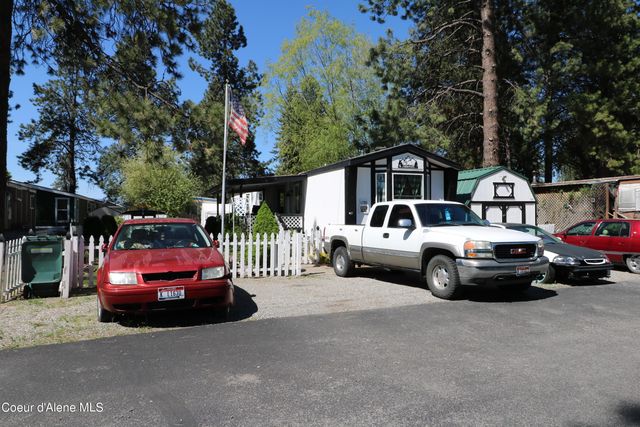 1280 W Iron Horse Circle, Post Falls, ID 83854