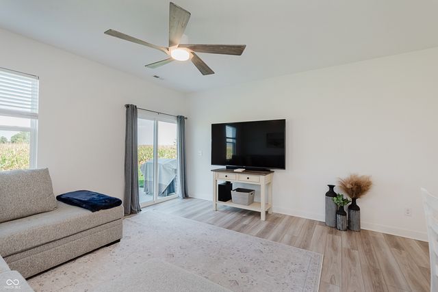5344 W Glenview Drive W, Mccordsville, IN 46055