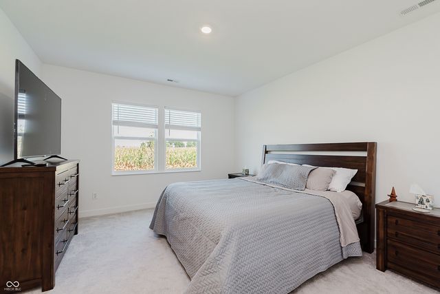 5344 W Glenview Drive W, Mccordsville, IN 46055